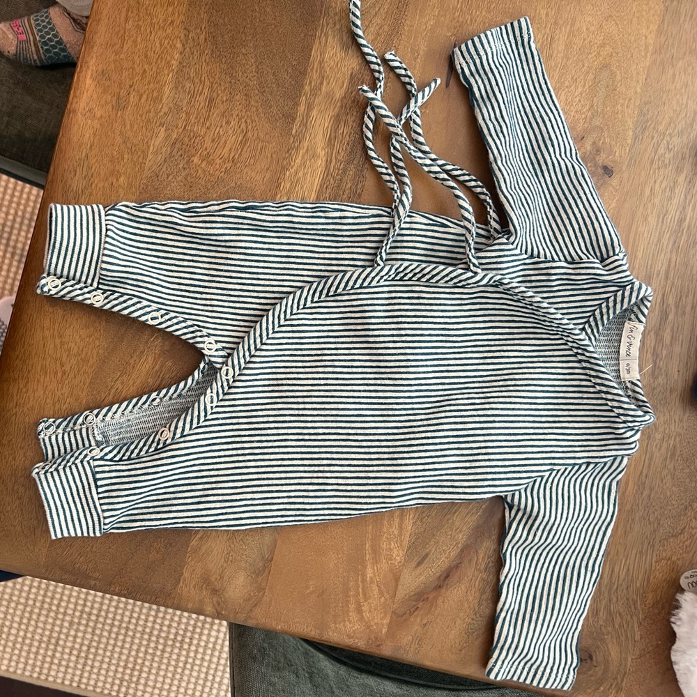 Fin and Vince outfit